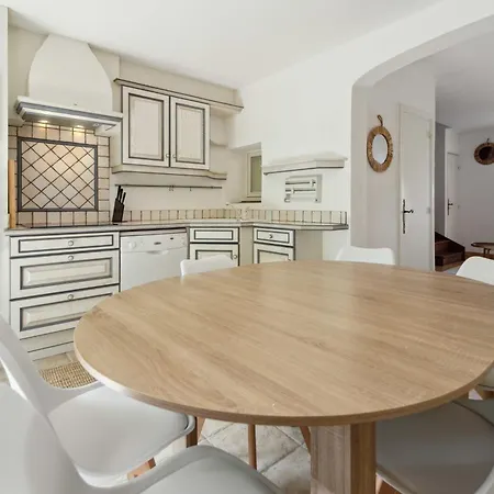 Апартаменти Cazet Cozy - 2br 6p - Estate With Pool Gassin Сен-Тропе